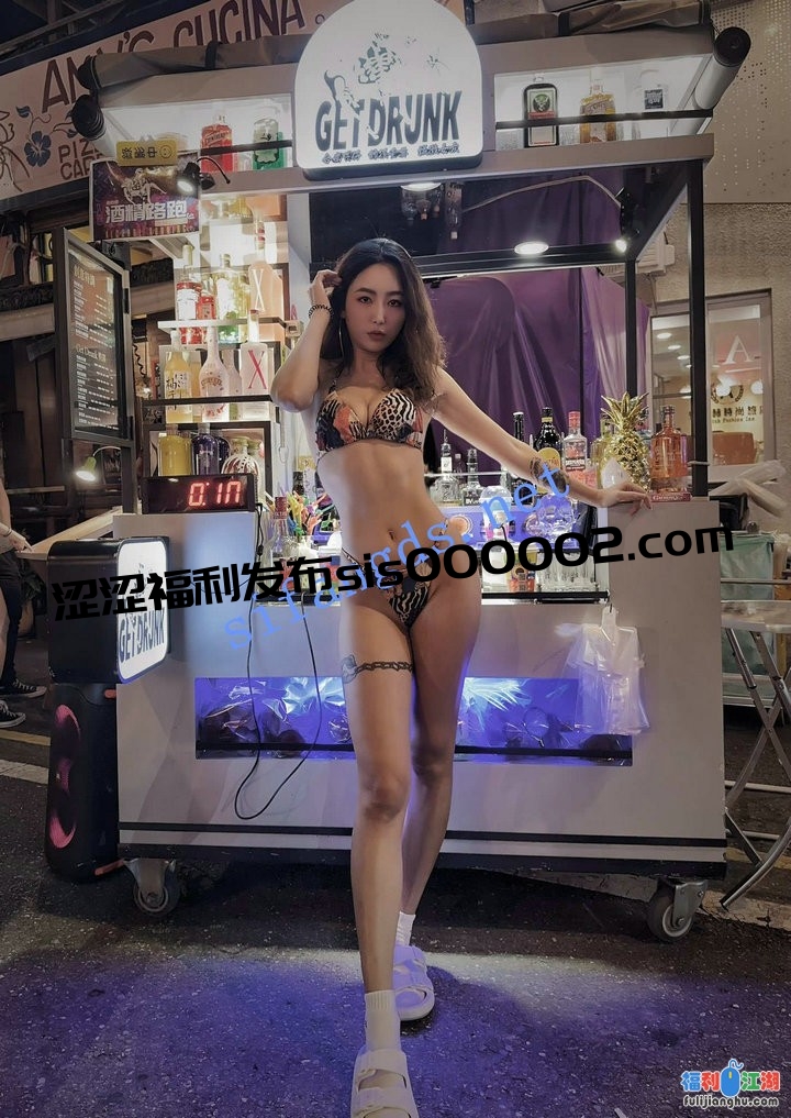 颜值女主 你的小太阳 付费合集，平常御姐型 床上母狗样【14.6G】