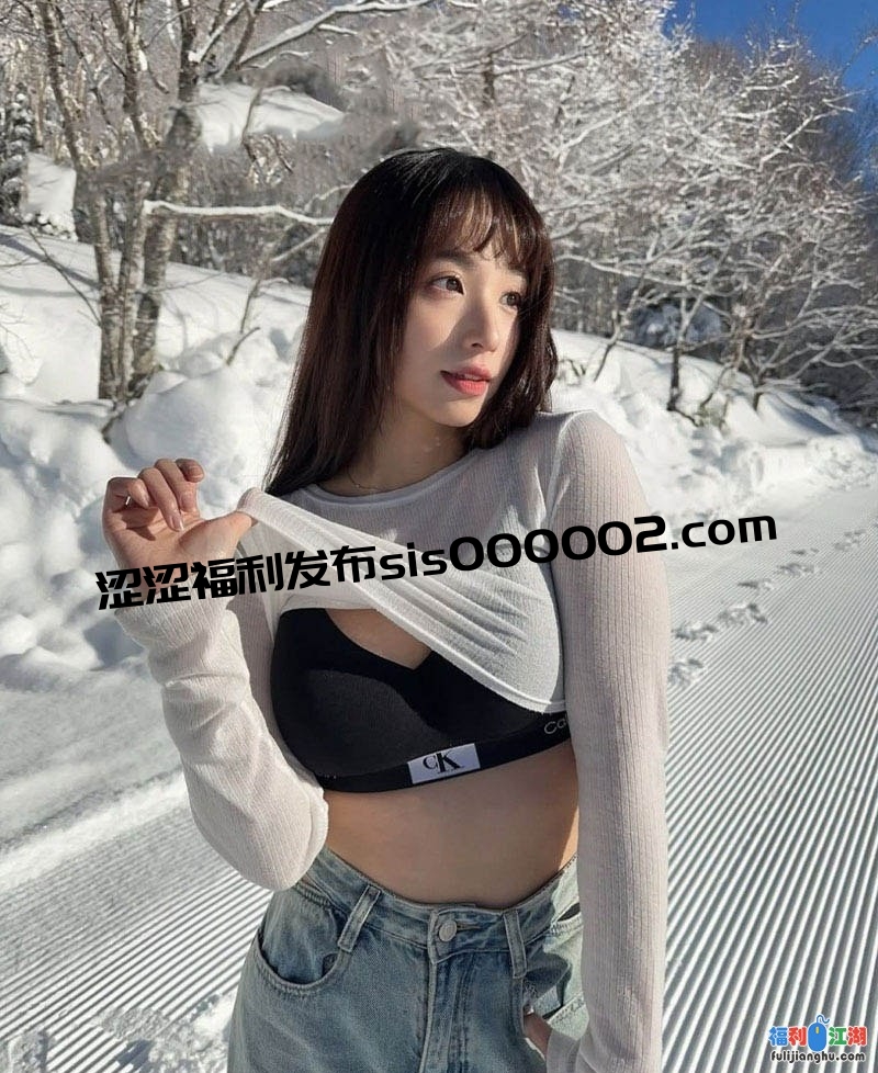 IG436万粉丝气质美女网红❤️蘋蘋澎澎❤️ 极品豪乳随着抽插节奏灵动跳跃诱人 [1V/14P/1766M][百度盘]